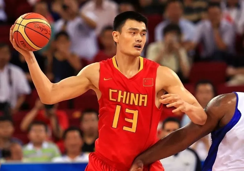 yao ming cầu thủ bóng rổ cao