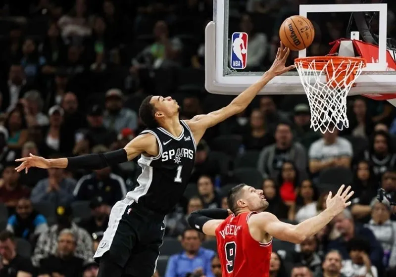ưu điểm cầu thủ bóng rổ nba cao