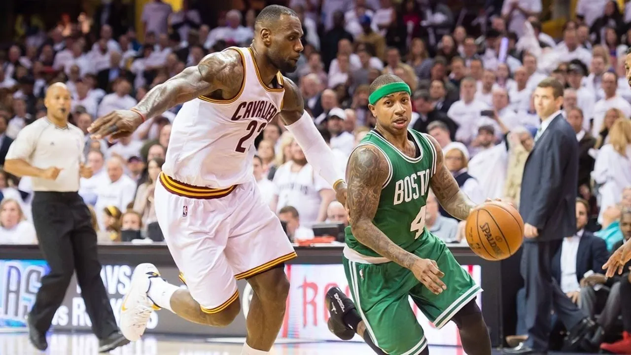 cầu thủ bóng rổ lùn nhất nba